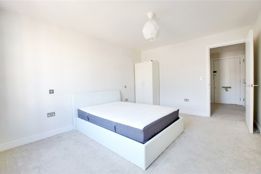for sale granville road london 15914 - Gibbs Gillespie