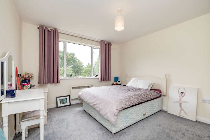 for sale eastbury place london 16066 - Gibbs Gillespie