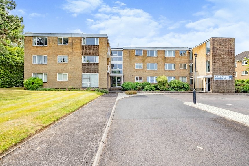 for sale eastbury place london 16066 - Gibbs Gillespie