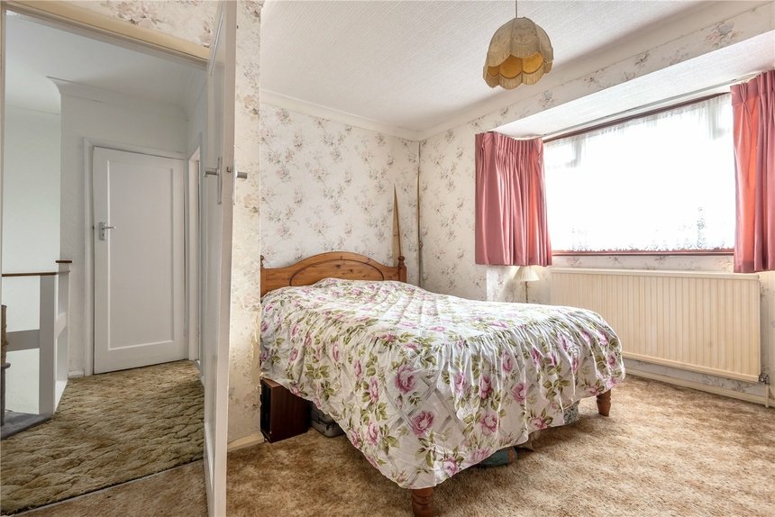 4 bedroom House for sale in Queens Walk, Ruislip, Middlesex, HA4