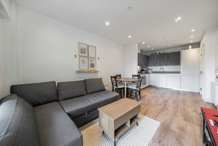 for sale trafalgar house london 16128 - Gibbs Gillespie
