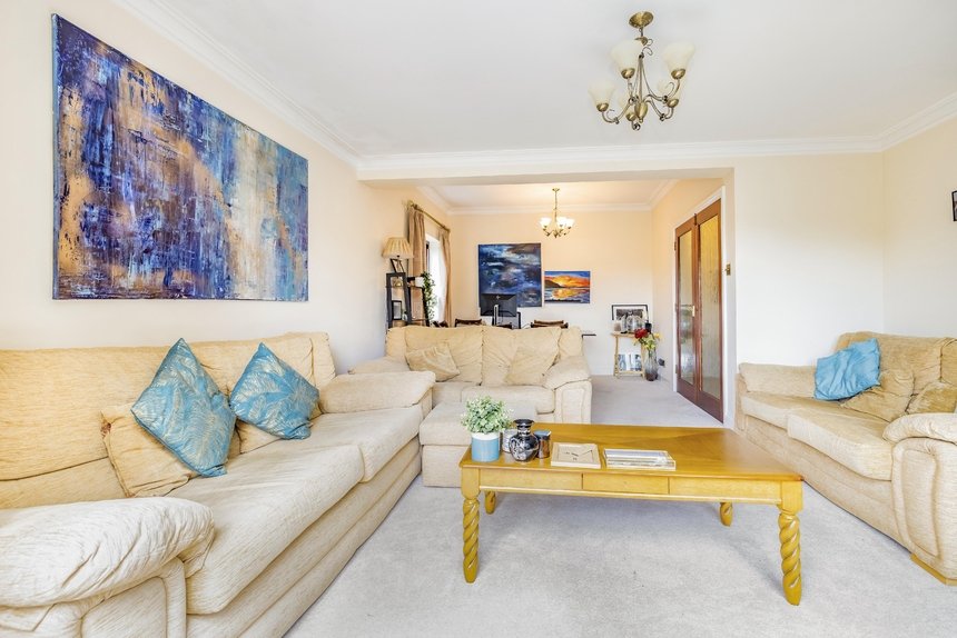 sold welcote drive london 16335 - Gibbs Gillespie