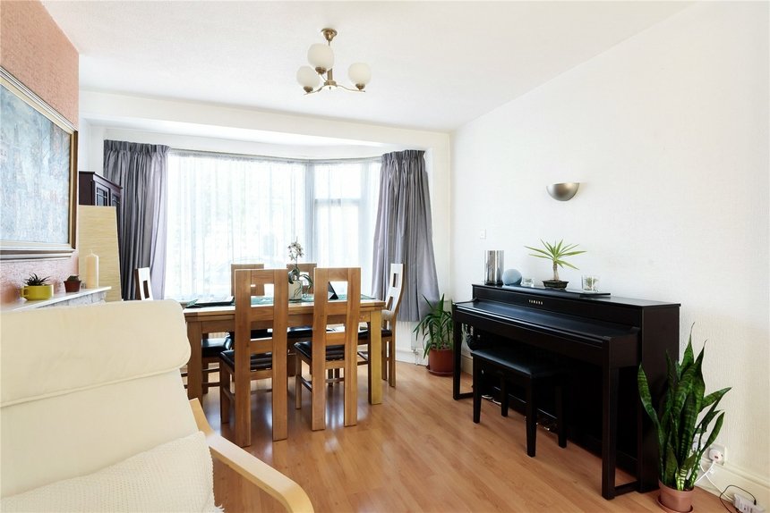 for sale curzon avenue london 16383 - Gibbs Gillespie