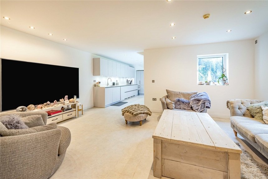 for sale carew road london 16384 - Gibbs Gillespie