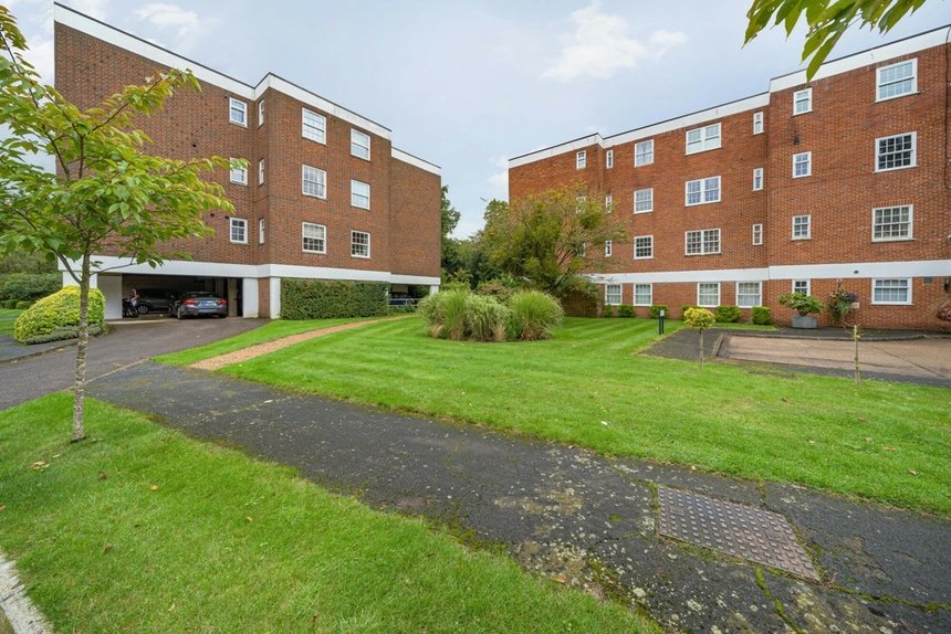 for sale bulstrode court london 16385 - Gibbs Gillespie