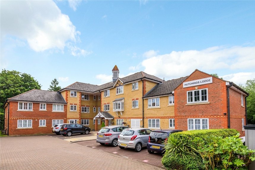 2 bedroom Flat/Apartment for sale in High Street, Rickmansworth