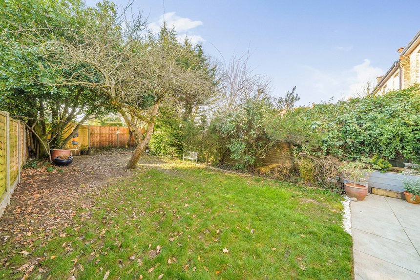 for sale hamilton road london 16523 - Gibbs Gillespie