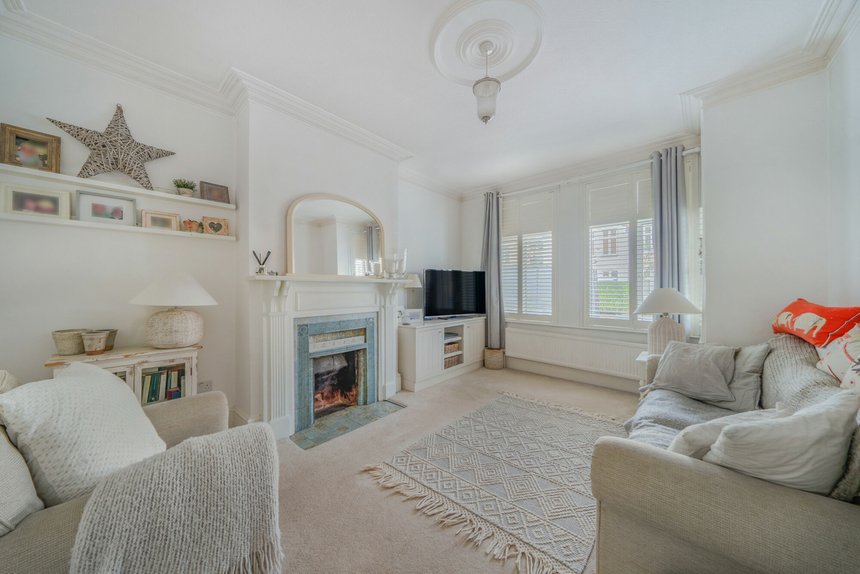 for sale hamilton road london 16523 - Gibbs Gillespie