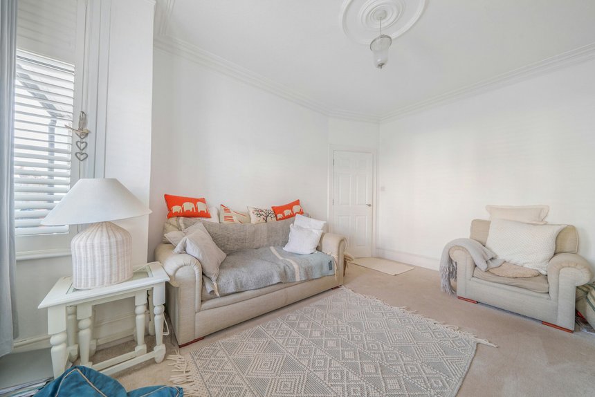 for sale hamilton road london 16523 - Gibbs Gillespie