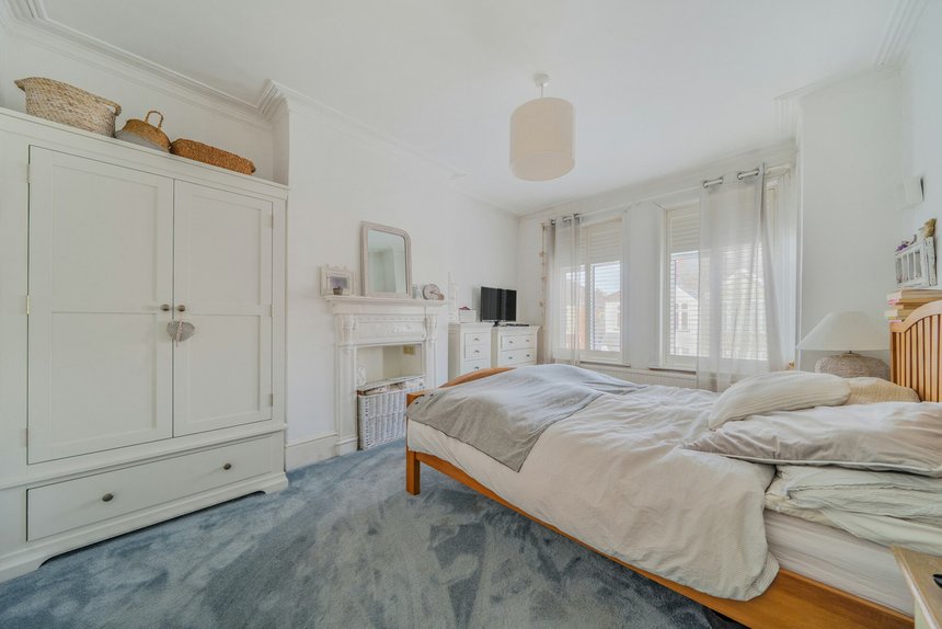 for sale hamilton road london 16523 - Gibbs Gillespie