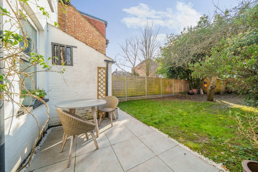 for sale hamilton road london 16523 - Gibbs Gillespie
