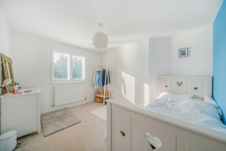 for sale hamilton road london 16523 - Gibbs Gillespie