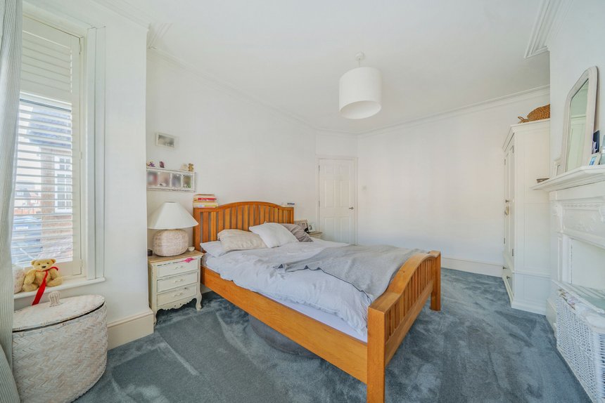 for sale hamilton road london 16523 - Gibbs Gillespie