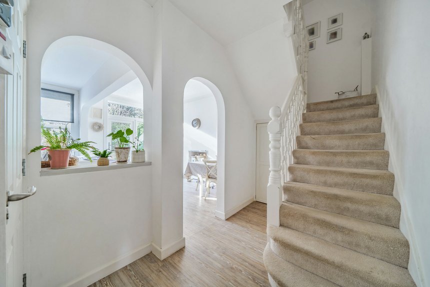 for sale hamilton road london 16523 - Gibbs Gillespie