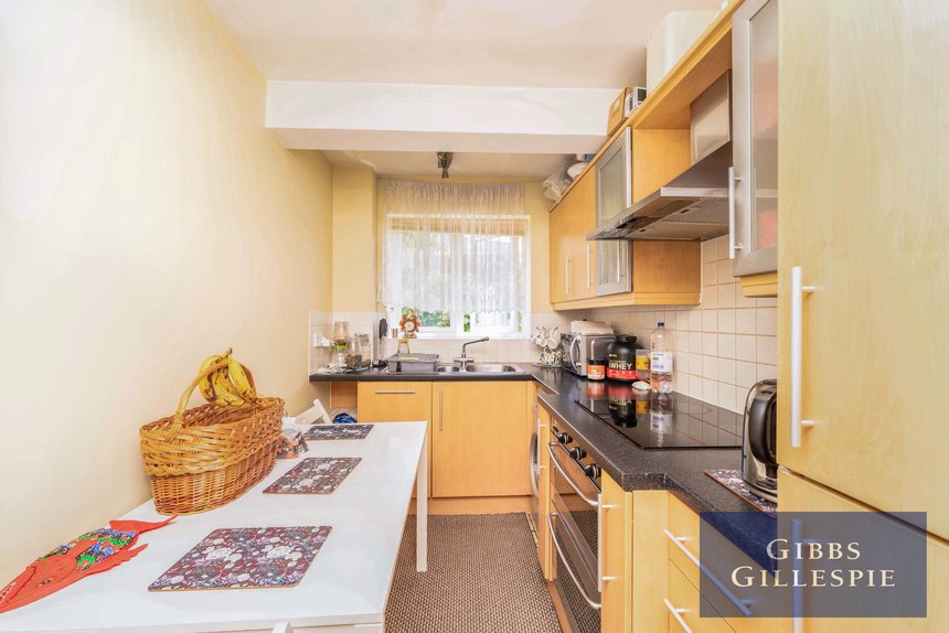 available flat 22 london 16527 - Gibbs Gillespie