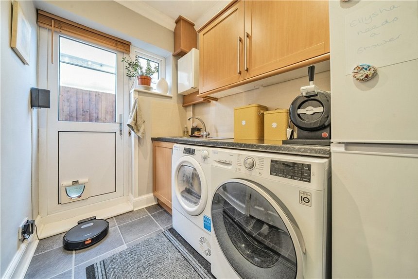 under offer cornwall road london 16569 - Gibbs Gillespie