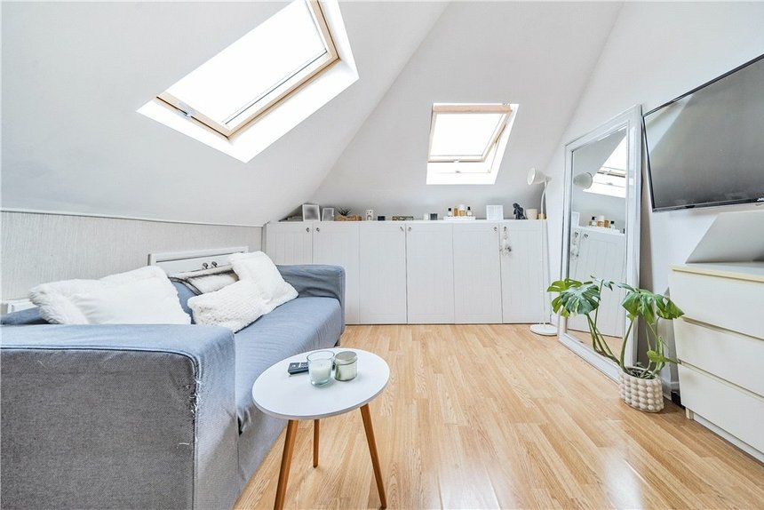 under offer cornwall road london 16569 - Gibbs Gillespie