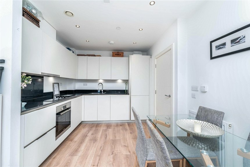 under offer trafalgar house london 16603 - Gibbs Gillespie