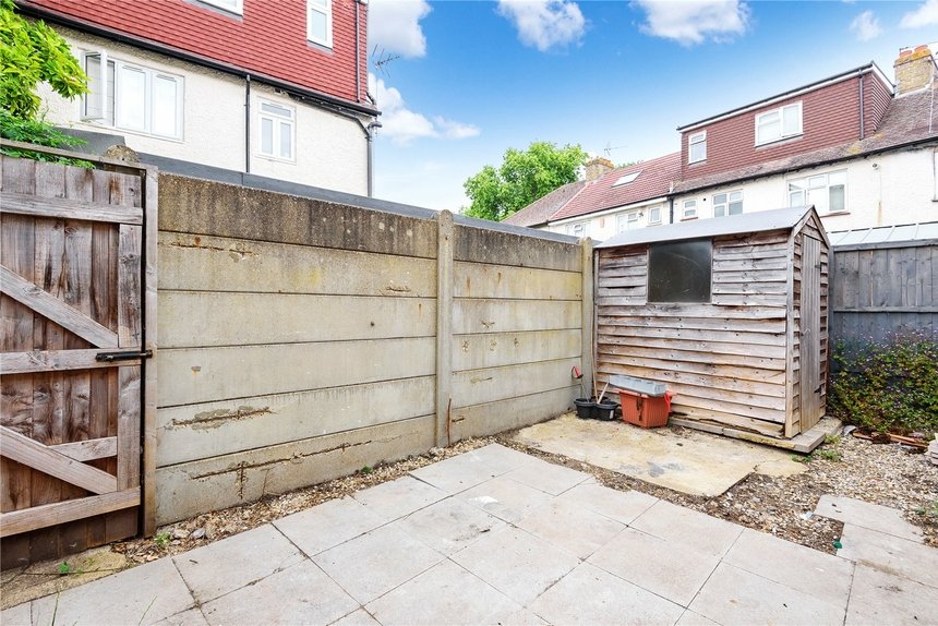 under offer lionel road north london 16644 - Gibbs Gillespie