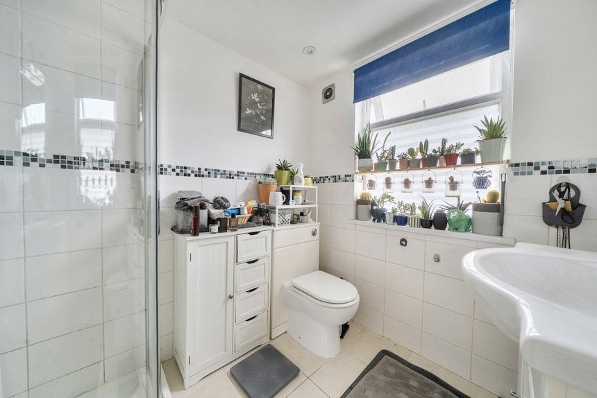 under offer lionel road north london 16644 - Gibbs Gillespie