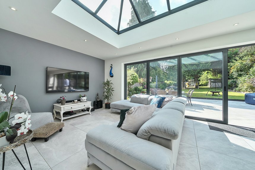 for sale oaklands avenue london 16814 - Gibbs Gillespie