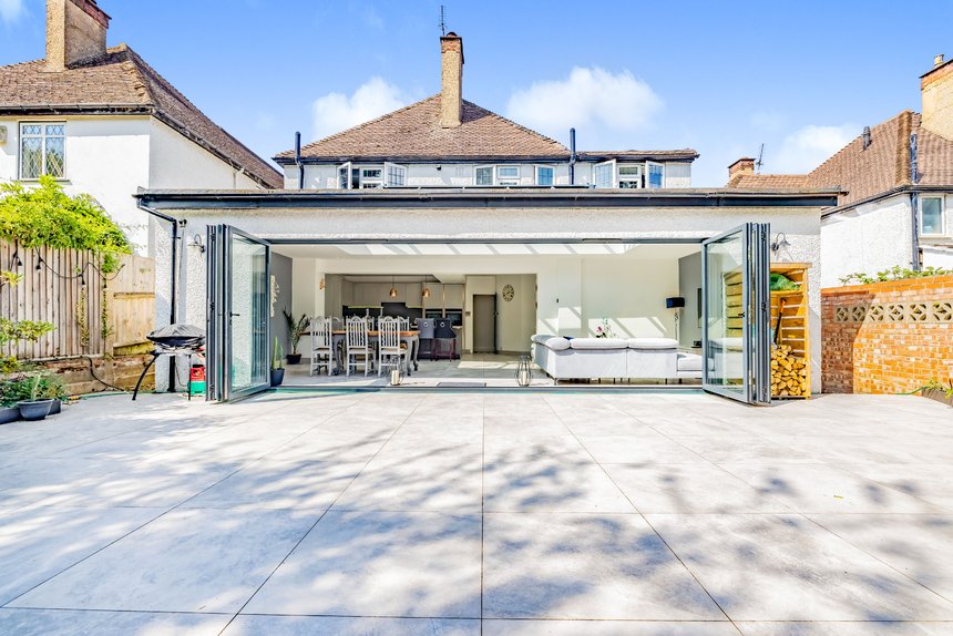 for sale oaklands avenue london 16814 - Gibbs Gillespie