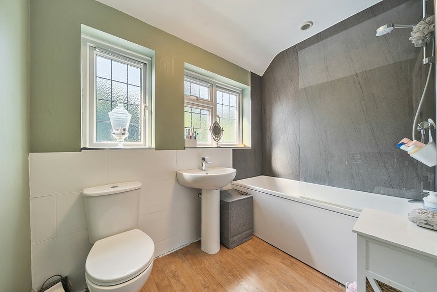 for sale oaklands avenue london 16814 - Gibbs Gillespie