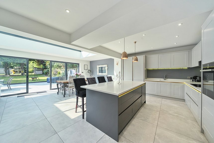 for sale oaklands avenue london 16814 - Gibbs Gillespie