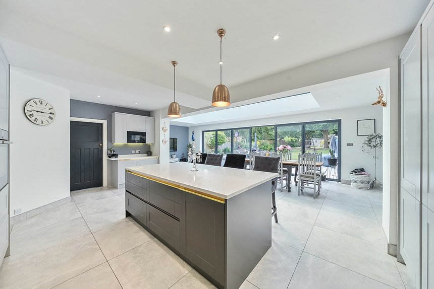 for sale oaklands avenue london 16814 - Gibbs Gillespie