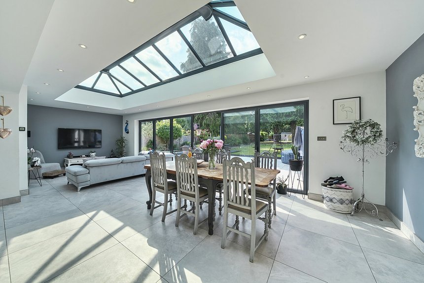 for sale oaklands avenue london 16814 - Gibbs Gillespie