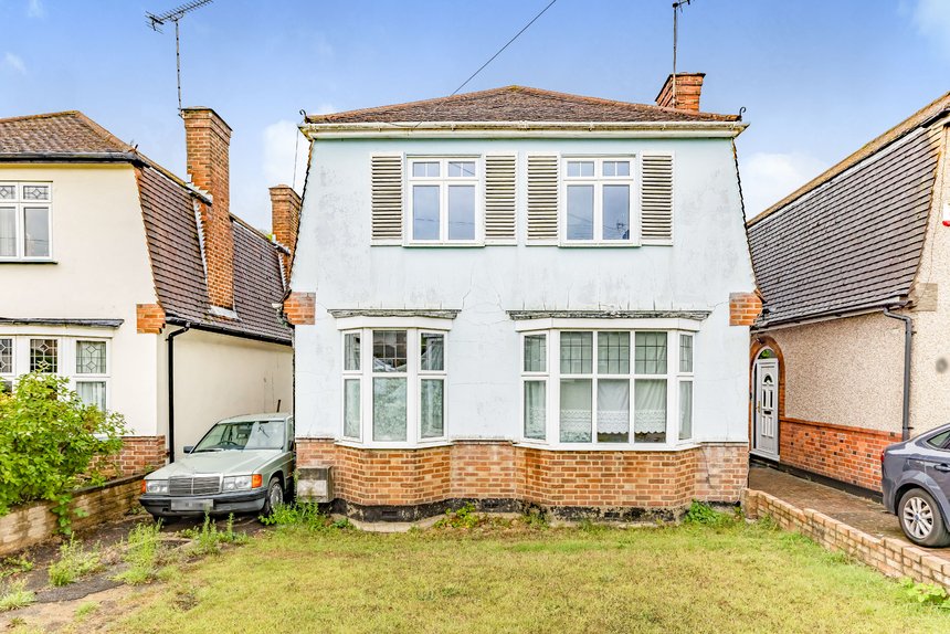 3 bedroom House for sale in Highland Road, Northwood, Middlesex, HA6