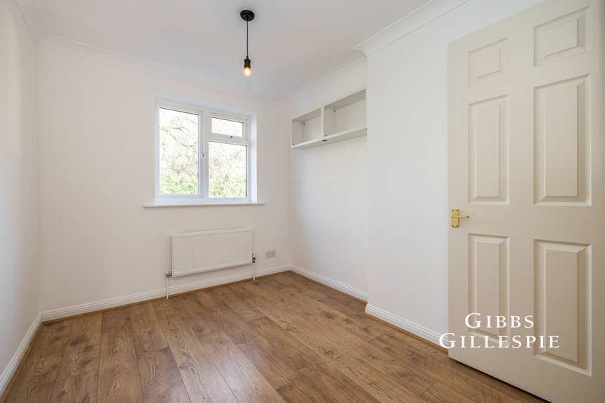 to let baycroft close london 17051 - Gibbs Gillespie