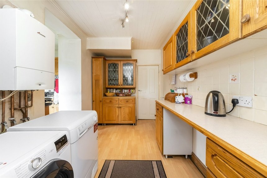 under offer greystoke park terrace london 17104 - Gibbs Gillespie