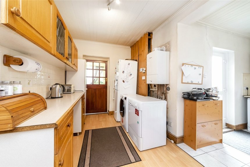 under offer greystoke park terrace london 17104 - Gibbs Gillespie