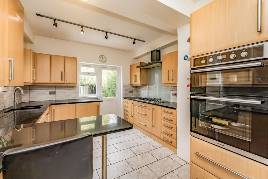 4 bedroom House for sale in Rickmansworth Road, Northwood, Middlesex