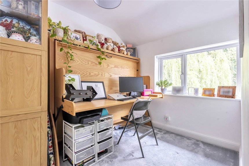 under offer cordingley road london 17244 - Gibbs Gillespie