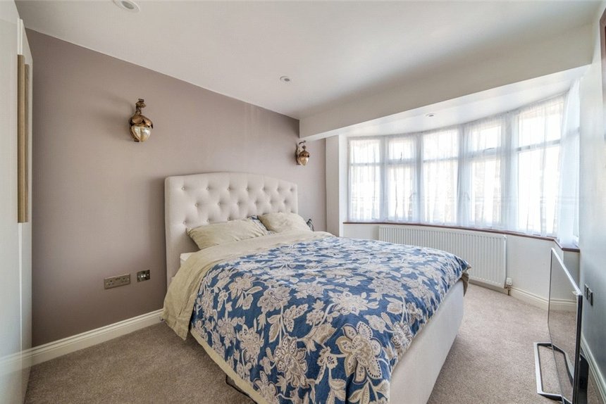 for sale conway crescent london 17310 - Gibbs Gillespie