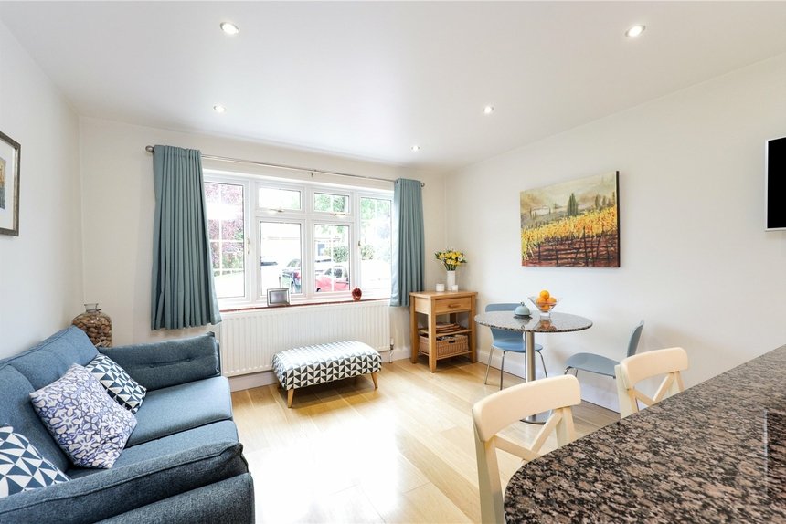 for sale hill rise london 17362 - Gibbs Gillespie