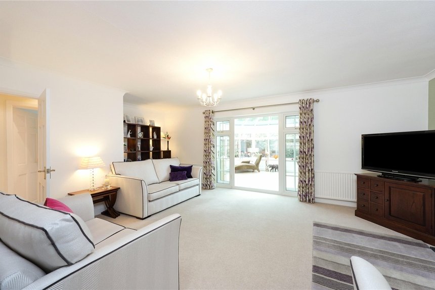 for sale hill rise london 17362 - Gibbs Gillespie