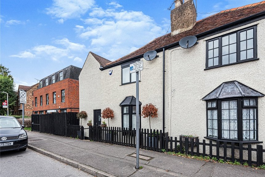 for sale park cottages london 17431 - Gibbs Gillespie