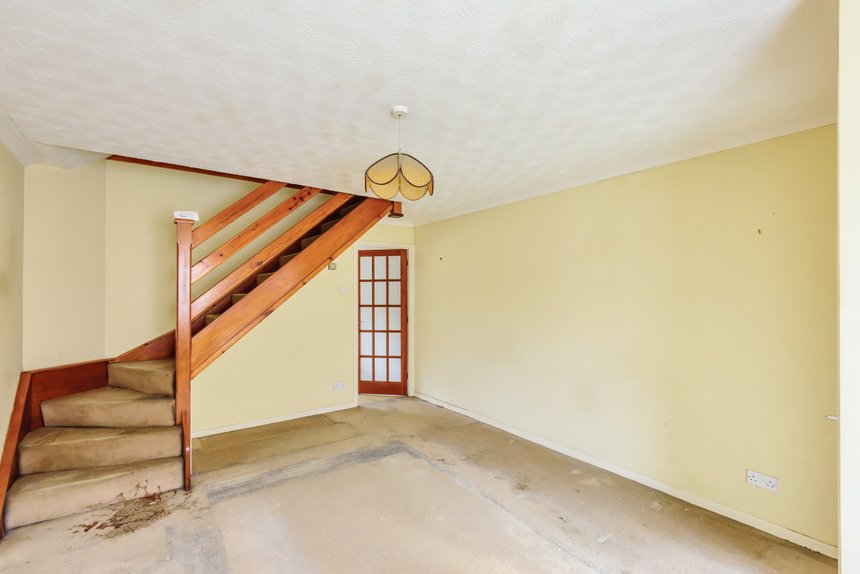 2 bedroom House for sale in Amberley Way, Uxbridge, UB10 Gibbs Gillespie