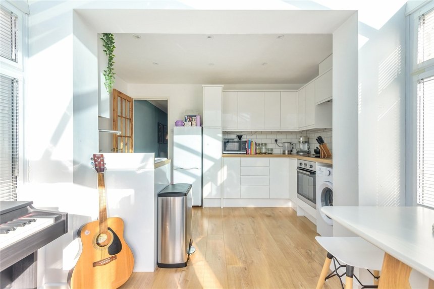 2 bedroom House for sale in Sedley Grove, Harefield, Middlesex, UB9