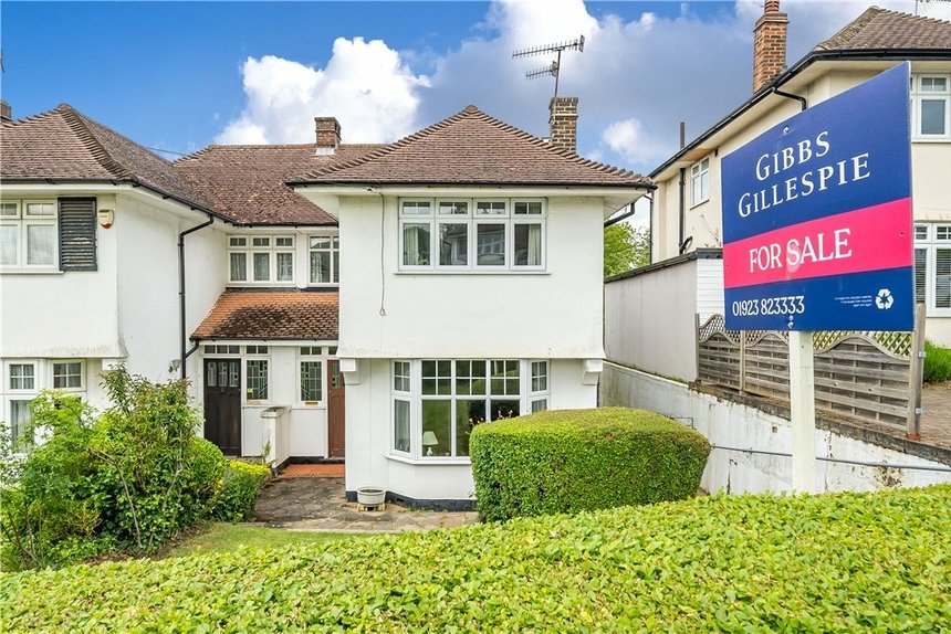 under offer hillcroft crescent london 17735 - Gibbs Gillespie