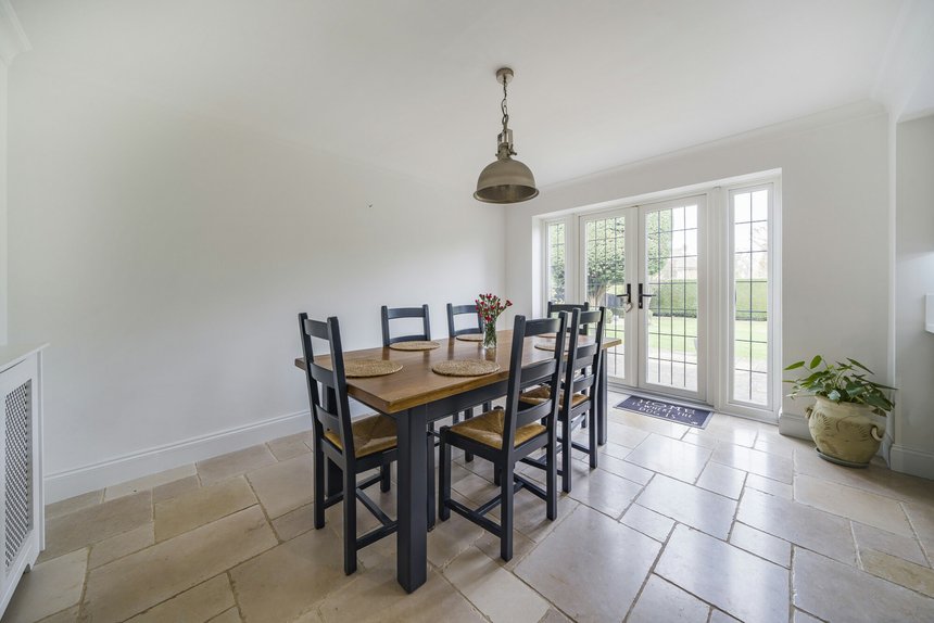 sold penshurst close london 18261 - Gibbs Gillespie