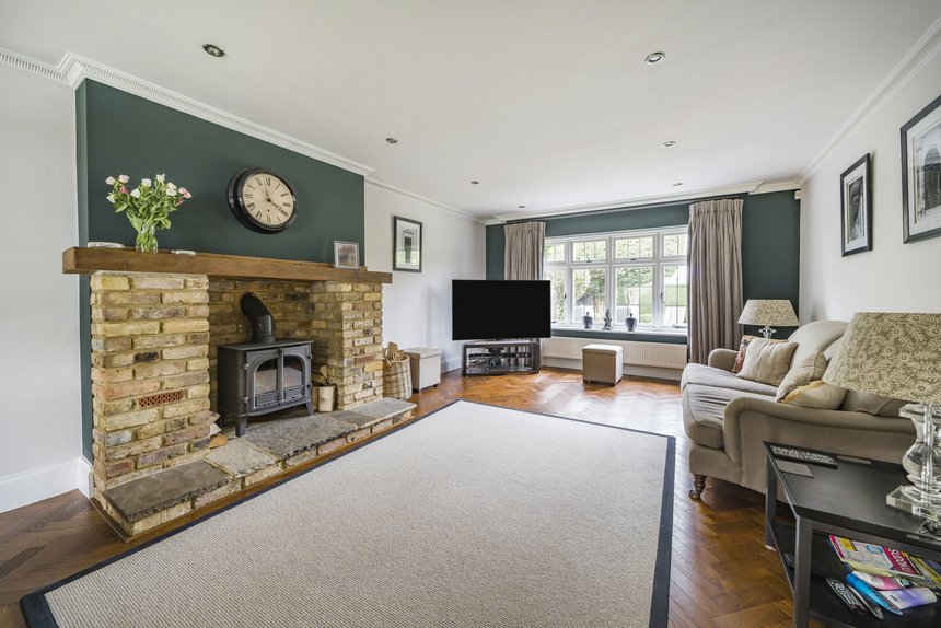 sold penshurst close london 18261 - Gibbs Gillespie