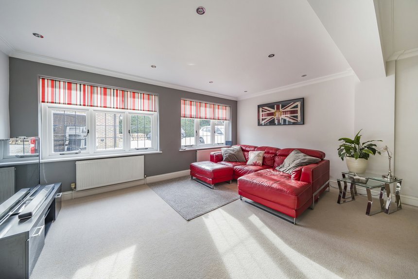 sold penshurst close london 18261 - Gibbs Gillespie