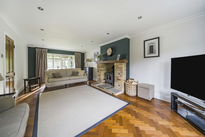 sold penshurst close london 18261 - Gibbs Gillespie