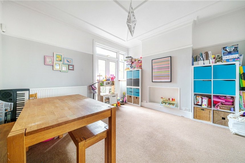 for sale meadvale road london 18466 - Gibbs Gillespie