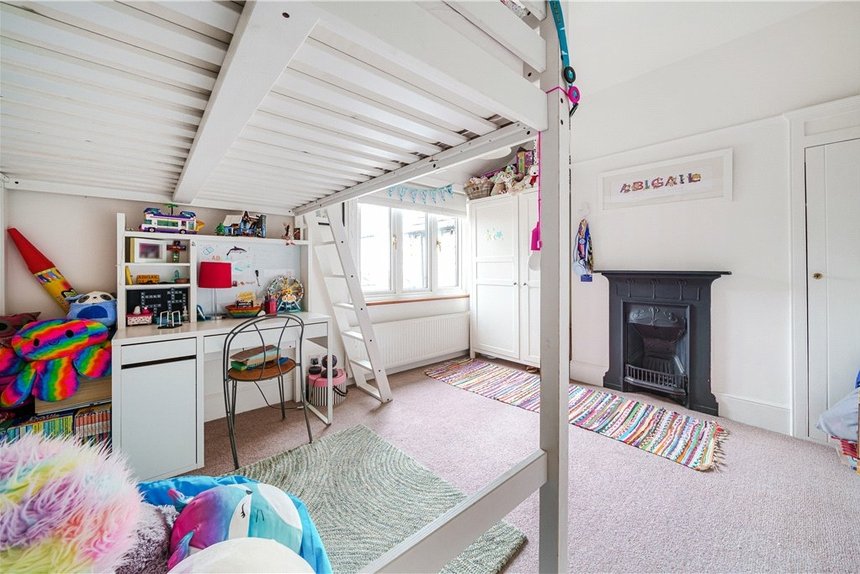 for sale meadvale road london 18466 - Gibbs Gillespie