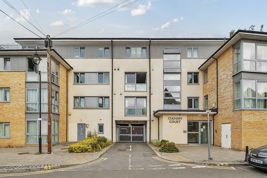 for sale redford way london 18469 - Gibbs Gillespie